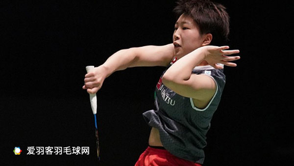 他们的后防 他们的后防